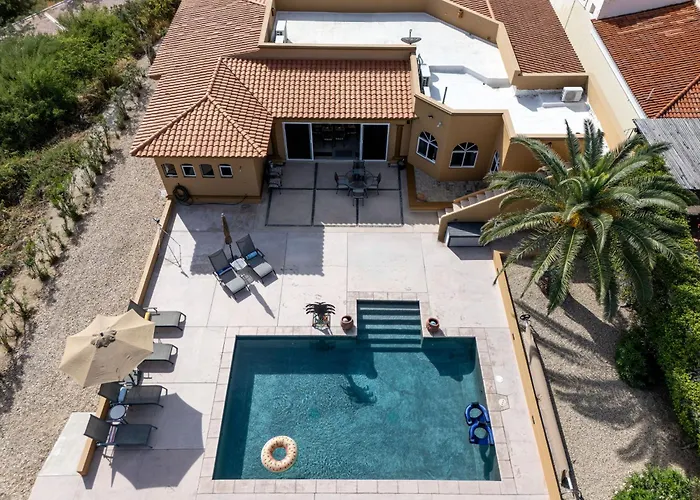 Сasa de vacaciones Steps To Sand: Ocean-view Cabo W/ Heated Pool